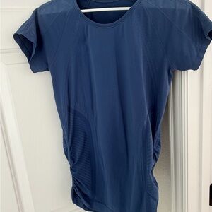 Set of 2 Women's Athleta Tops